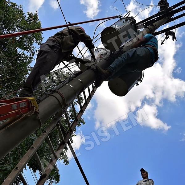 Transformador en poste – Aire Sistem, El Salvador